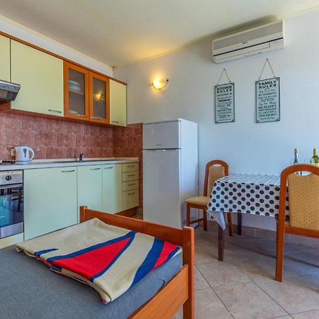 Stunning Apartment In Duce With Wifi Dış mekan fotoğraf
